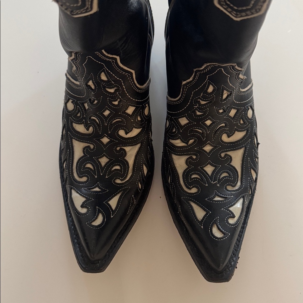 ariat cowboy boots - Picture 2 of 7